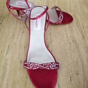 Size 7 ruby red kitten heel